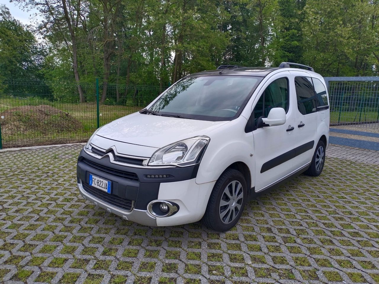 Citroen Berlingo Multispace VTi 120Cv GPL sponda disabili*Panorama*Clima autom.