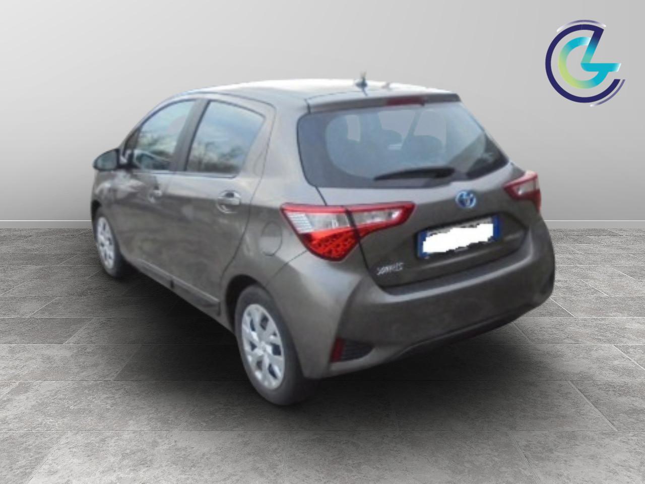 TOYOTA Yaris III 2017 Yaris 5p 1.5h Cool