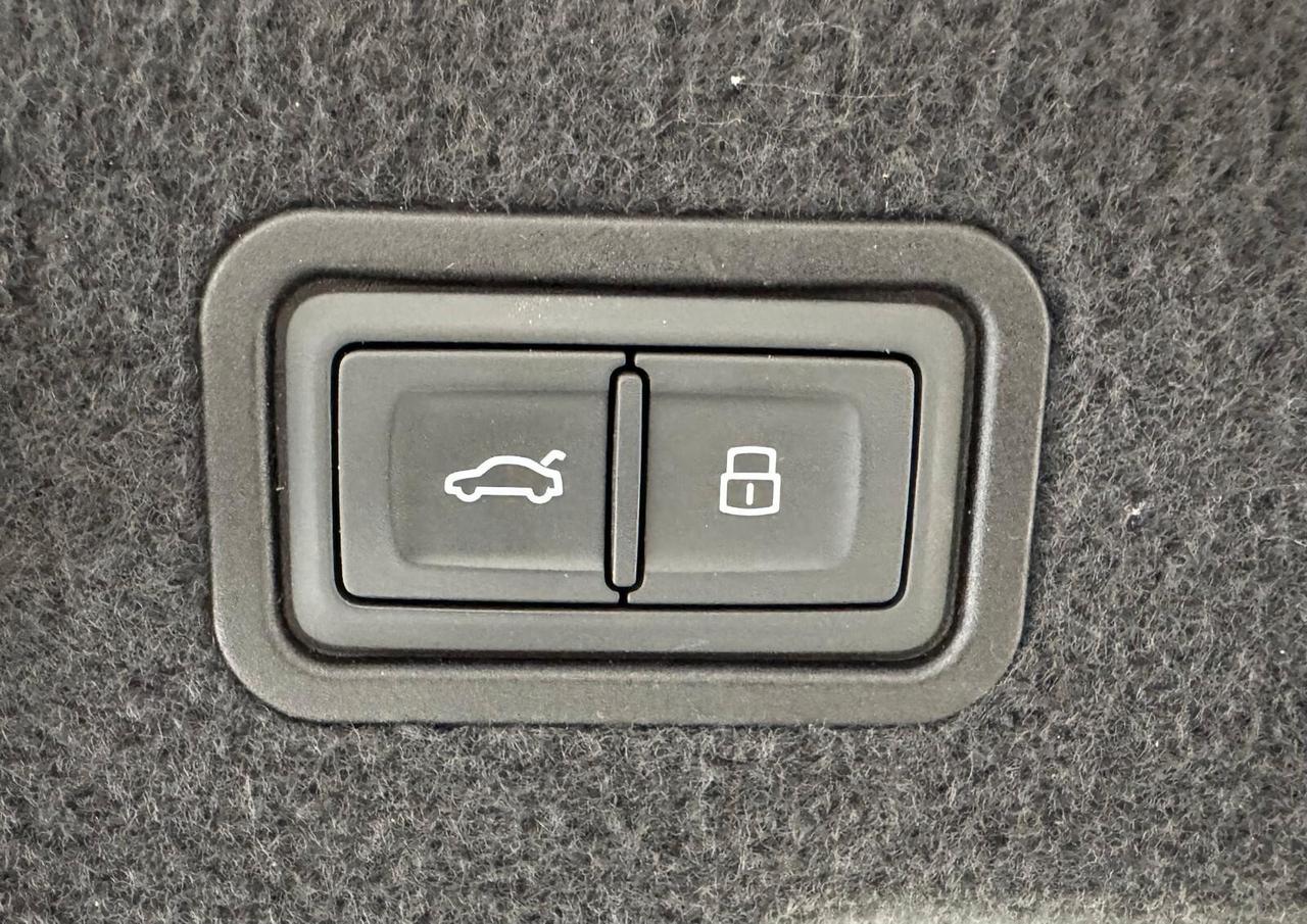 Audi A8 50 TDI 3.0 quattro tiptronic