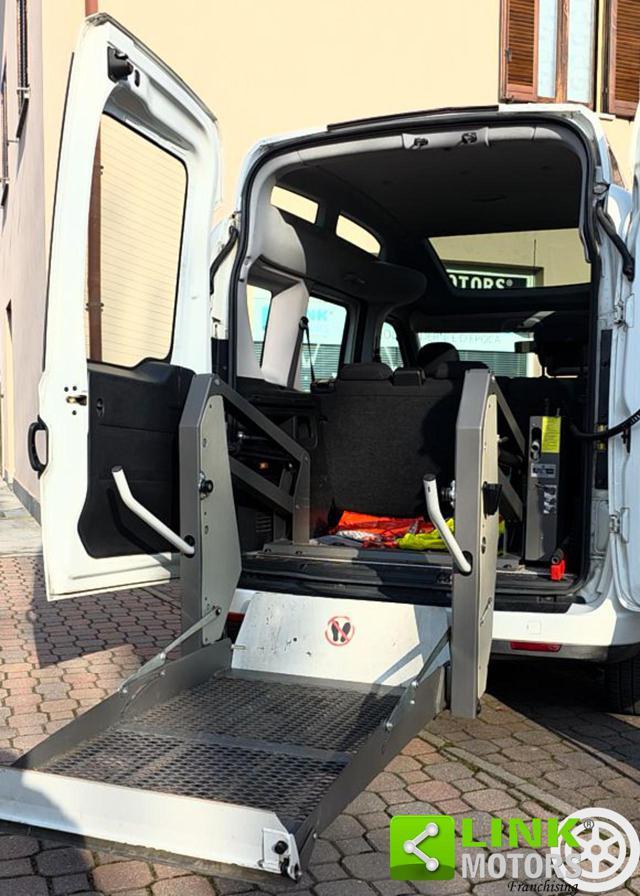 FIAT Doblo 1.6 MJT 105CV Maxi TRASPORTO DISABILI