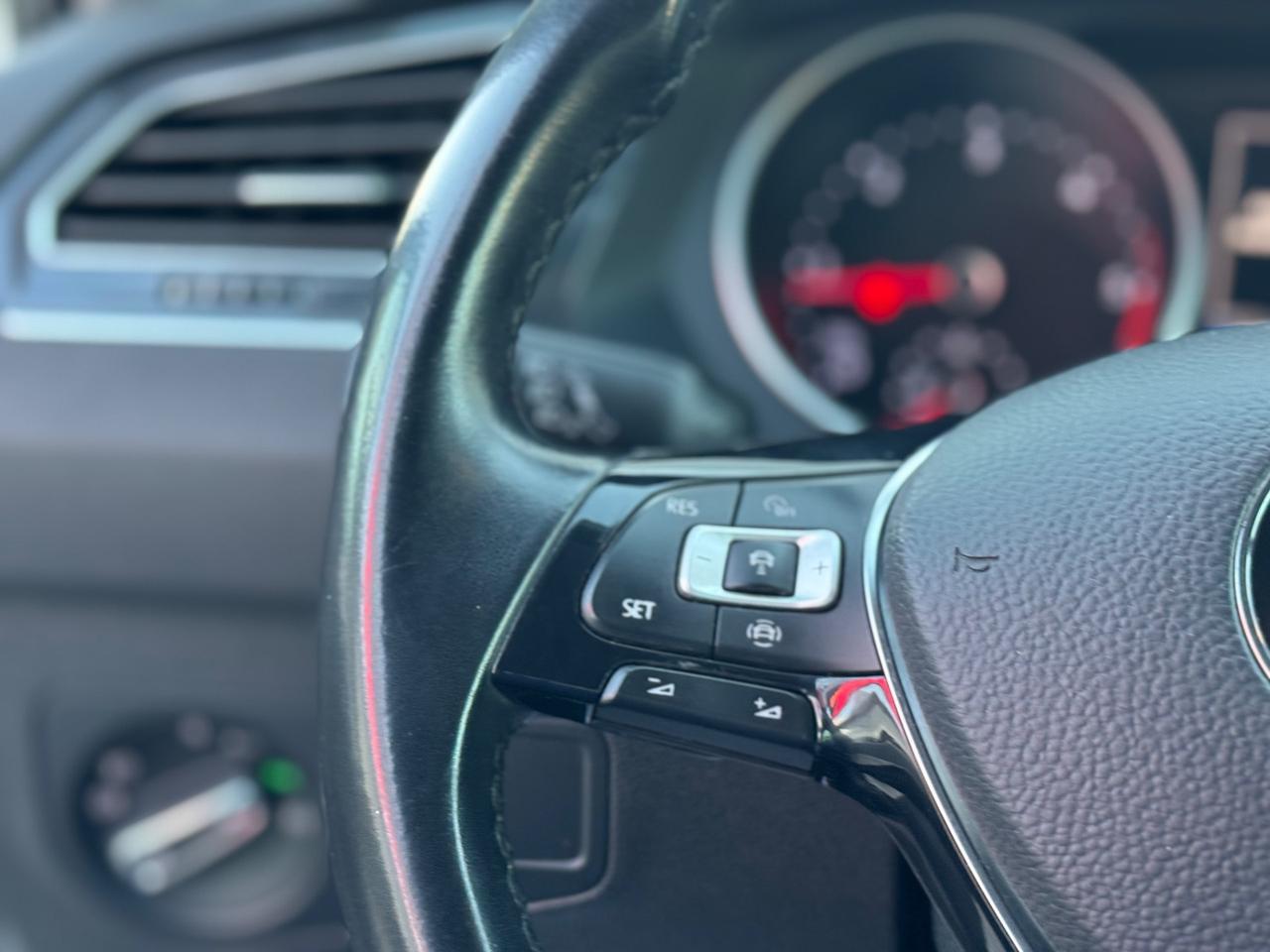 VOLKSWAGEN TIGUAN 2.0 TDI 150 CV SPORT DSG FULL IVA