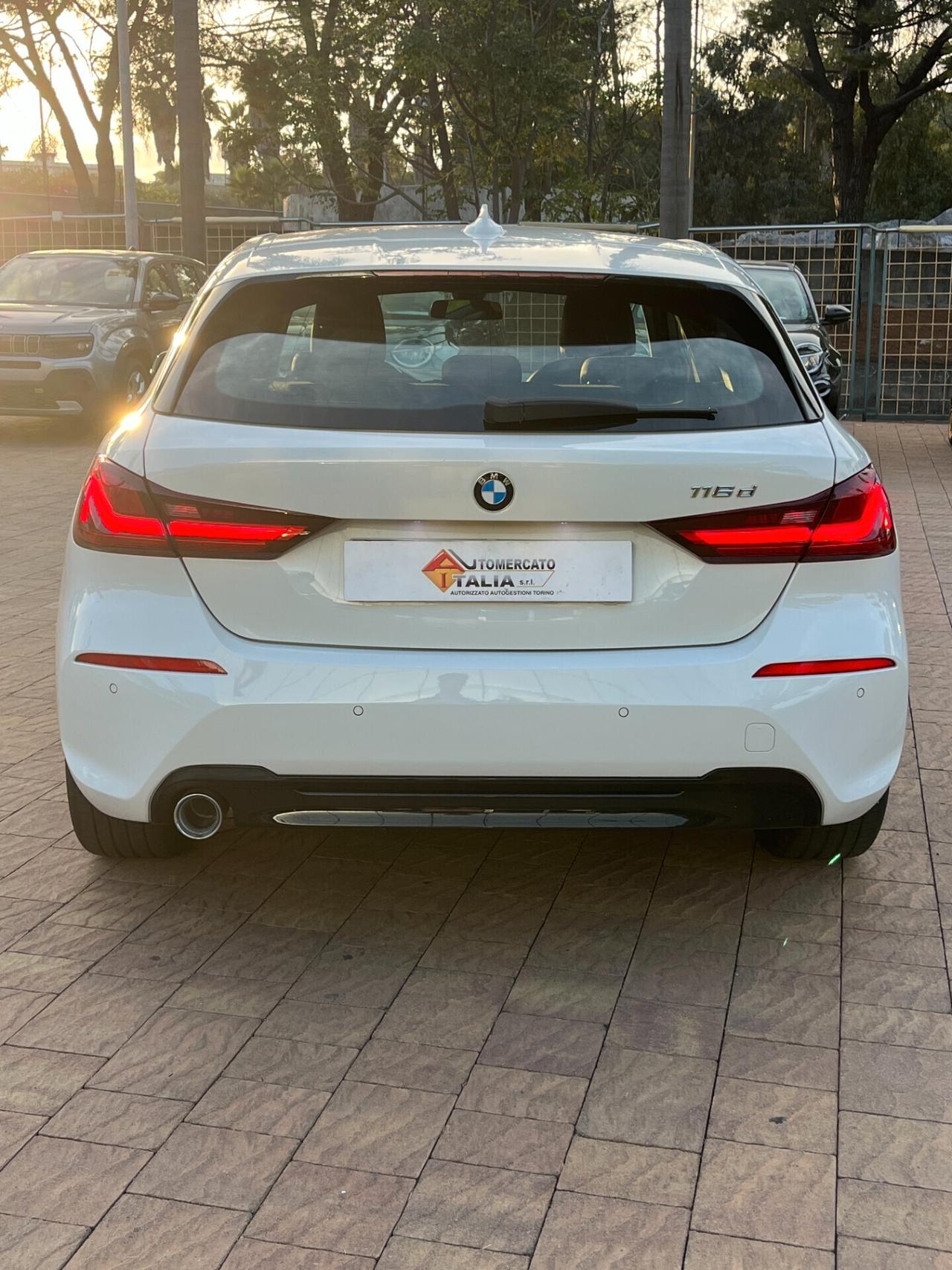 Bmw 116 116d 5p. Msport