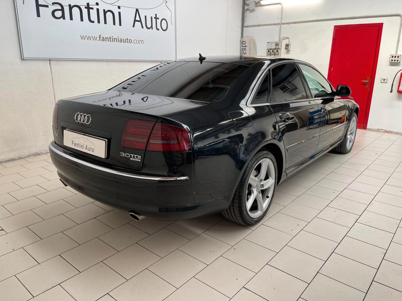 Audi A8 3.0 TDI quattro tiptronic - LEGGI SOTTO