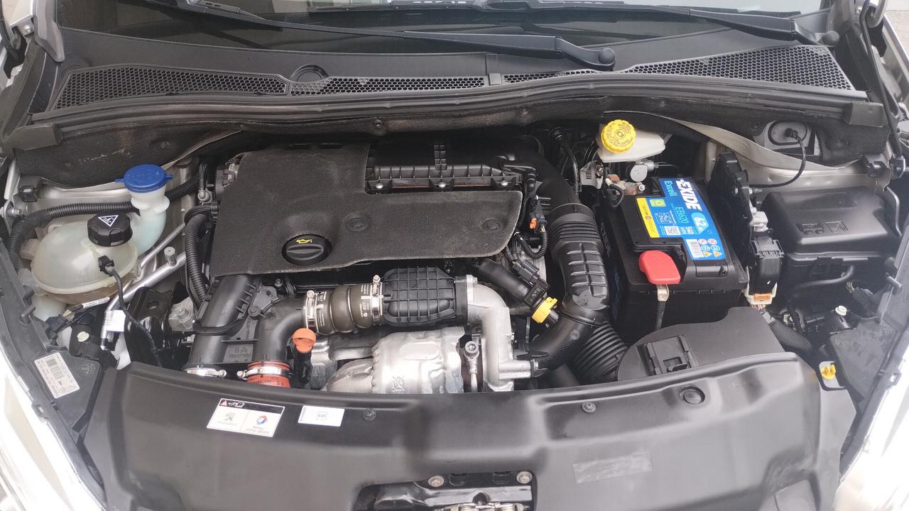 Peugeot 208 BlueHDi 75 S&S 5 porte Active