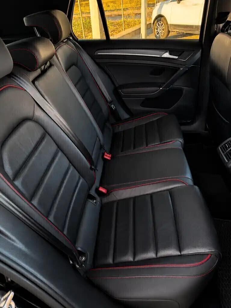 Volkswagen Golf GTI Performance 2.0 245 CV TSI DSG 5p. BMT