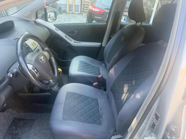 TOYOTA Yaris 108km 1.3 5p Sol senza nessun lavoro da fare