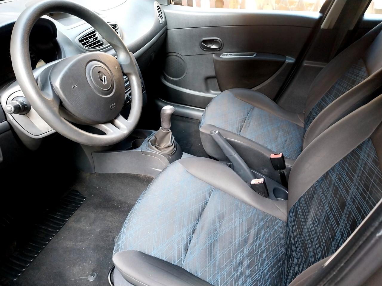 Renault Clio 1.2 16V SporTour