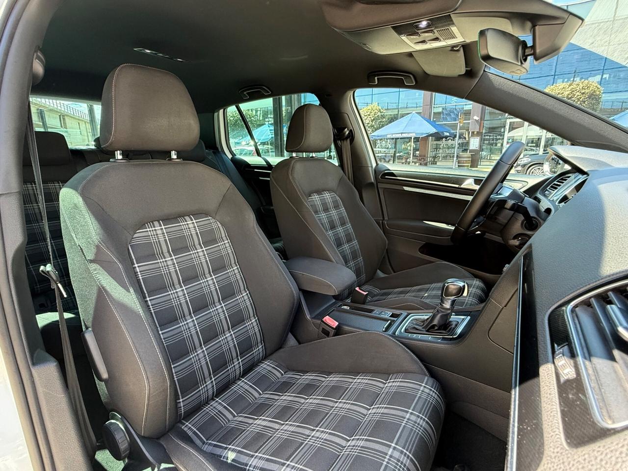 Volkswagen Golf GTD DSG Sport Edition