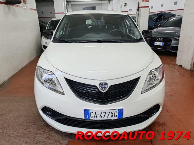 LANCIA Ypsilon 1.2 69 CV 5 porte Gold