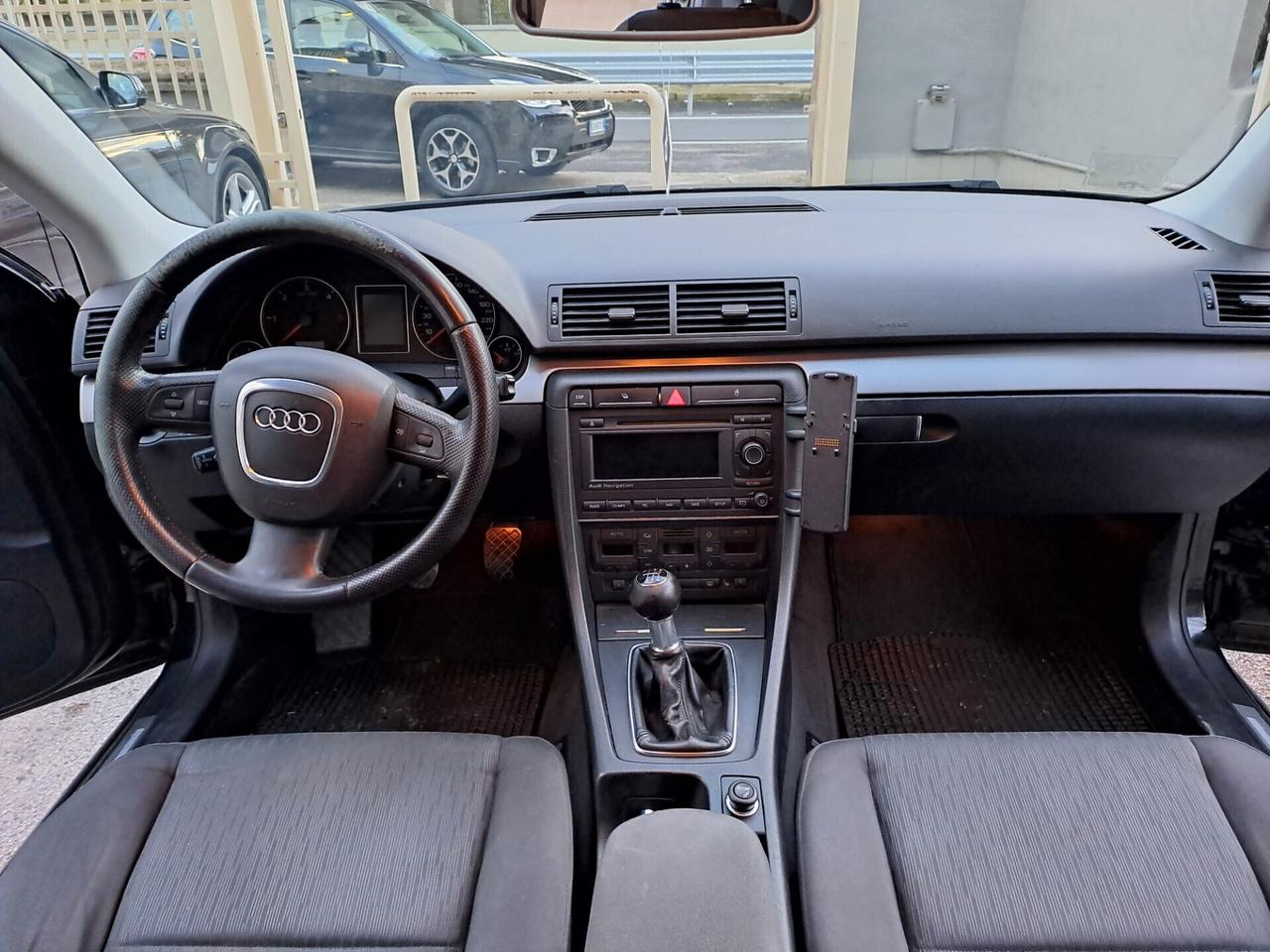 Audi A4 1.9 TDI 116 CV Ambiente
