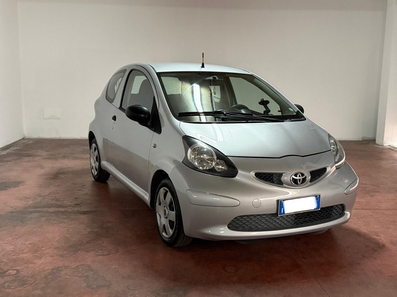 Toyota Aygo 1.0 12V VVT-i 3 porte