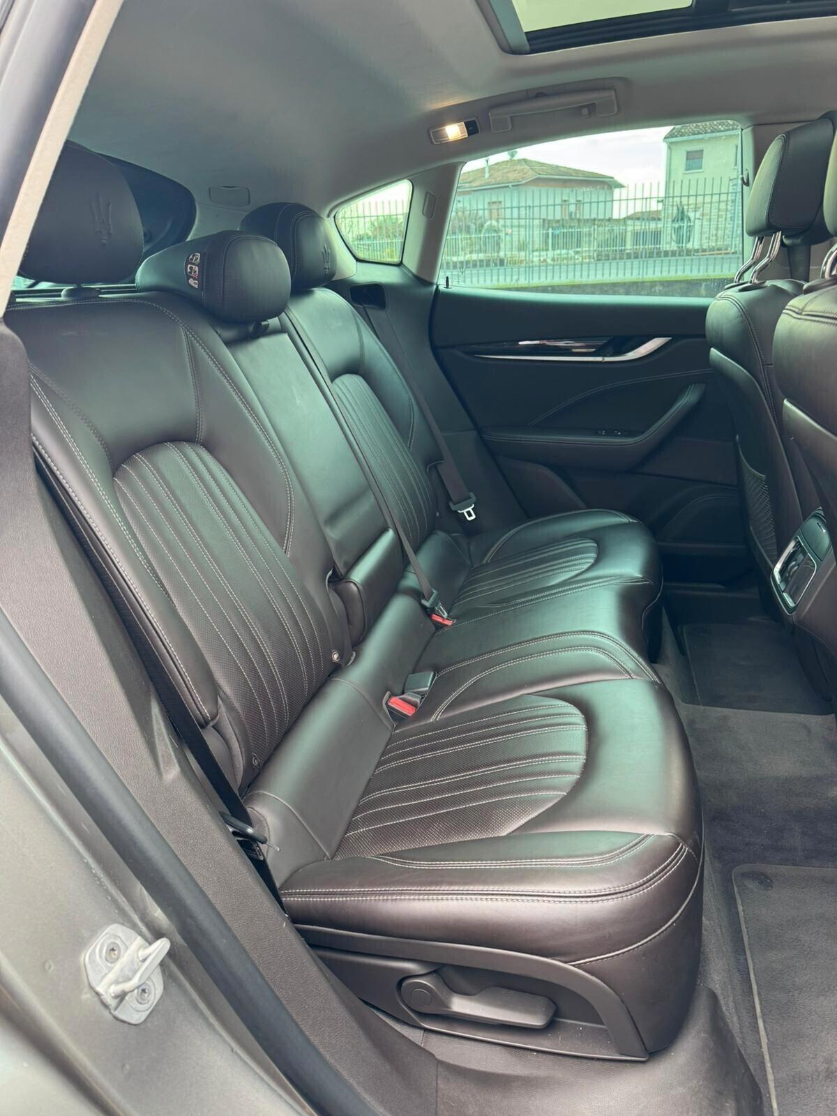 Maserati Levante SQ4 V6 430 CV Granlusso