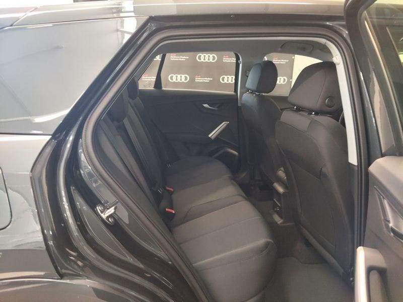 Audi Q2 35 TDI S tronic Business Advanced