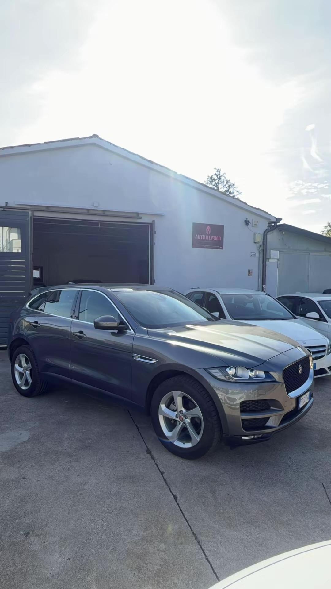 Jaguar F-Pace 2.0 D 180 CV aut. Portfolio