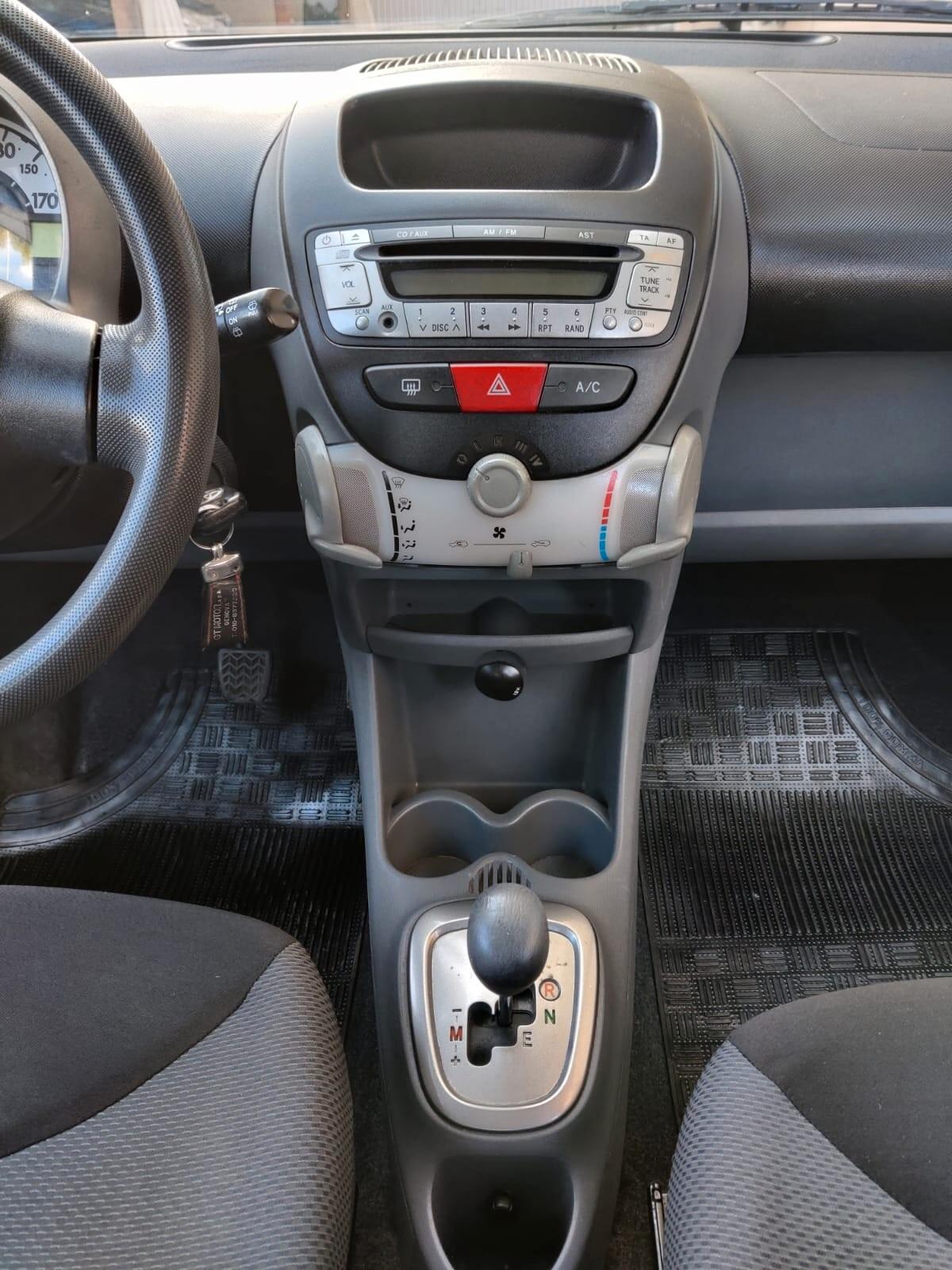 Toyota Aygo 1.0 Benzina 5 porte AUTOMATICA