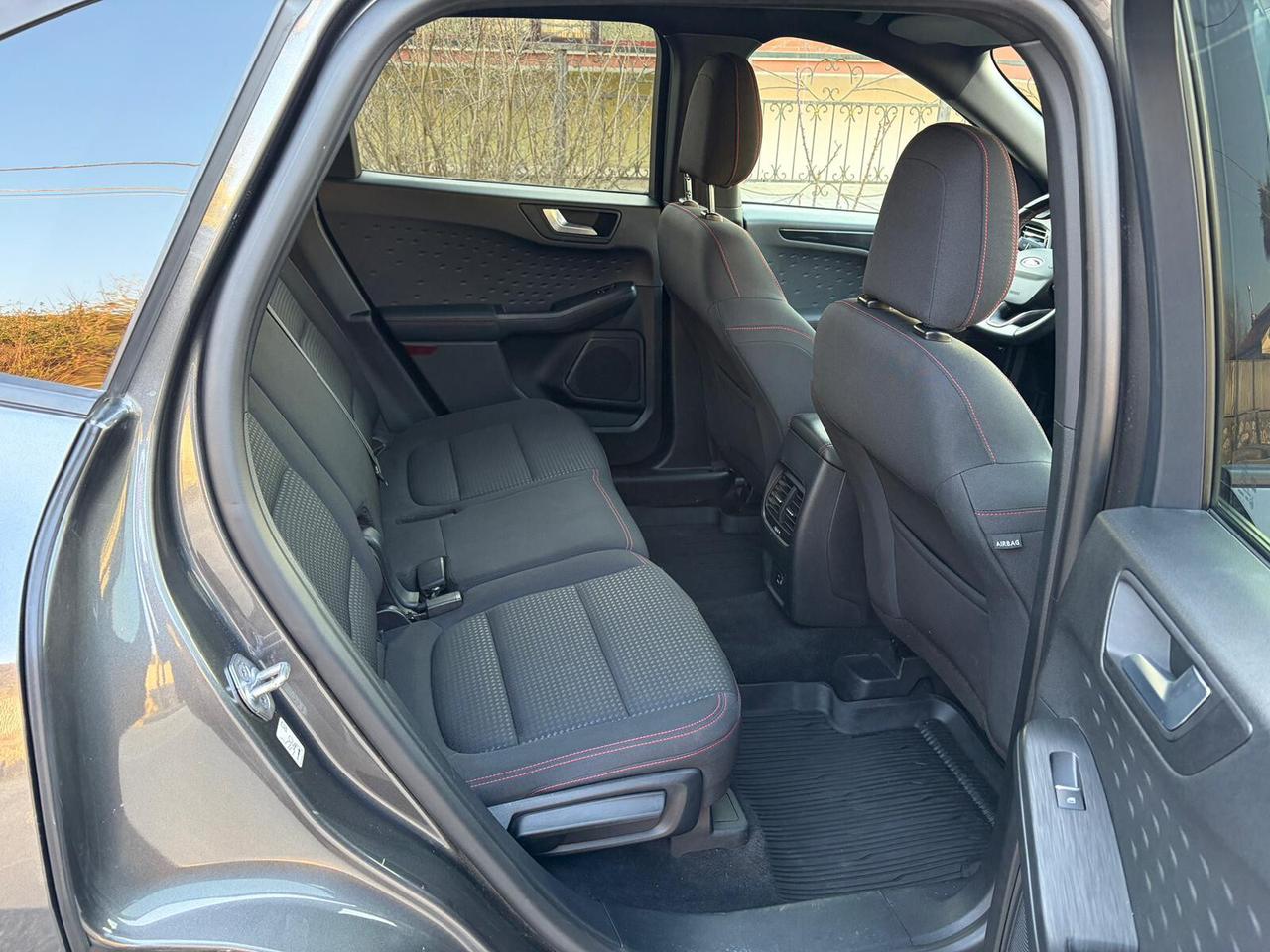 Ford Kuga 2.0 EcoBlue Hybrid 150CV 2WD ST-Line X