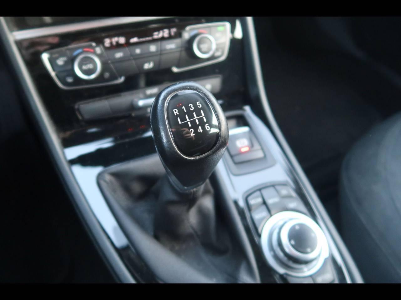 Bmw 2er Active Tourer 216d Advantage