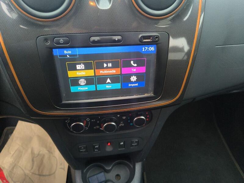 Dacia Sandero 0.9 TCE BRAVE