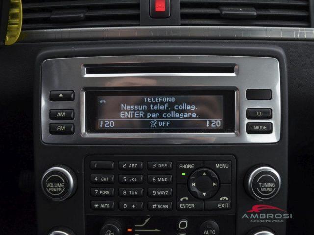 VOLVO XC70 2.4 D5 20V (185CV) cat AWD Kinetic - PER OPERATORI
