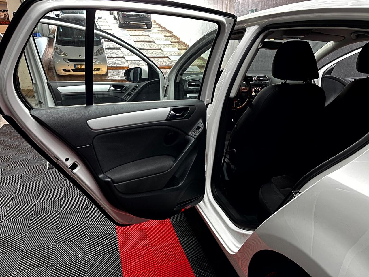 Volkswagen Golf 2.0 TDI Highline - FABIANOAUTO