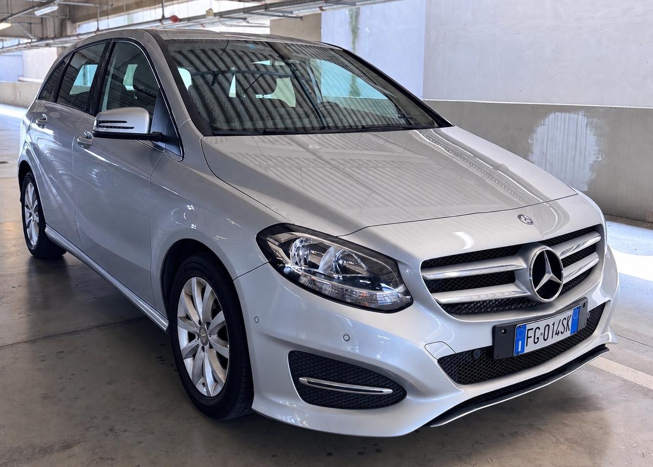 Mercedes-benz B 180 Premium 84.836 km Unico Proprietario