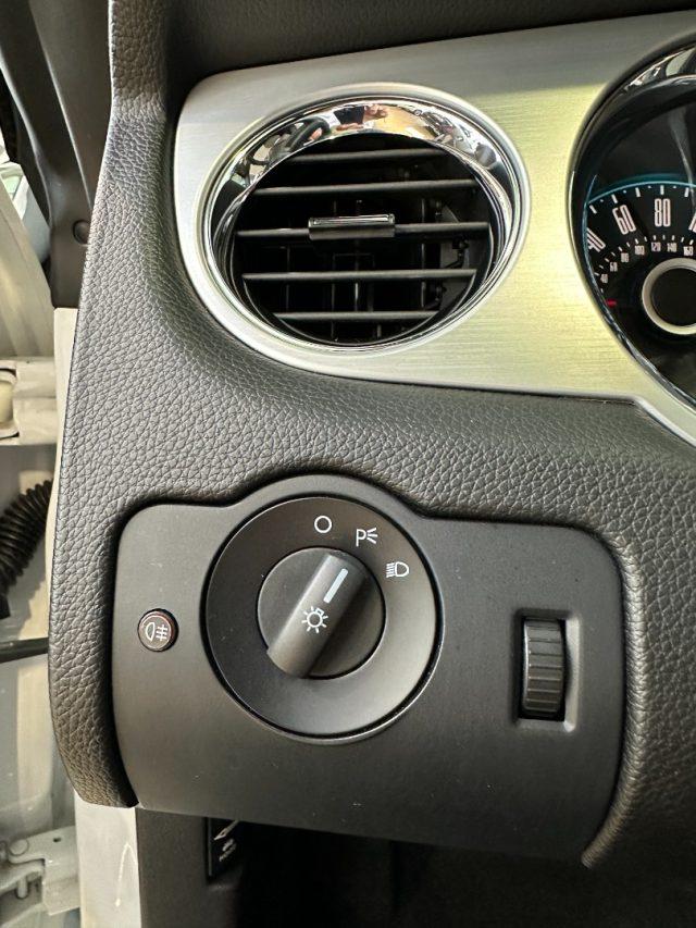FORD Mustang 3.7 V6 Premium Convertibile Automatica