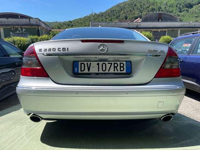 Mercedes-Benz E 220 AirMatic cdi evo Avantgarde Sport
