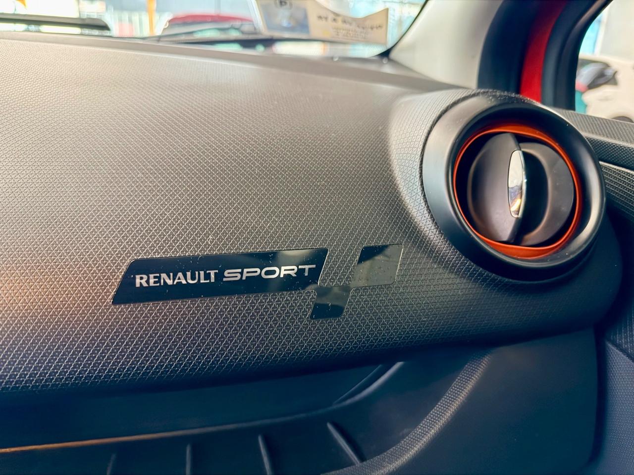 Renault Clio 1.600cc TB 200CV EDC R.S.