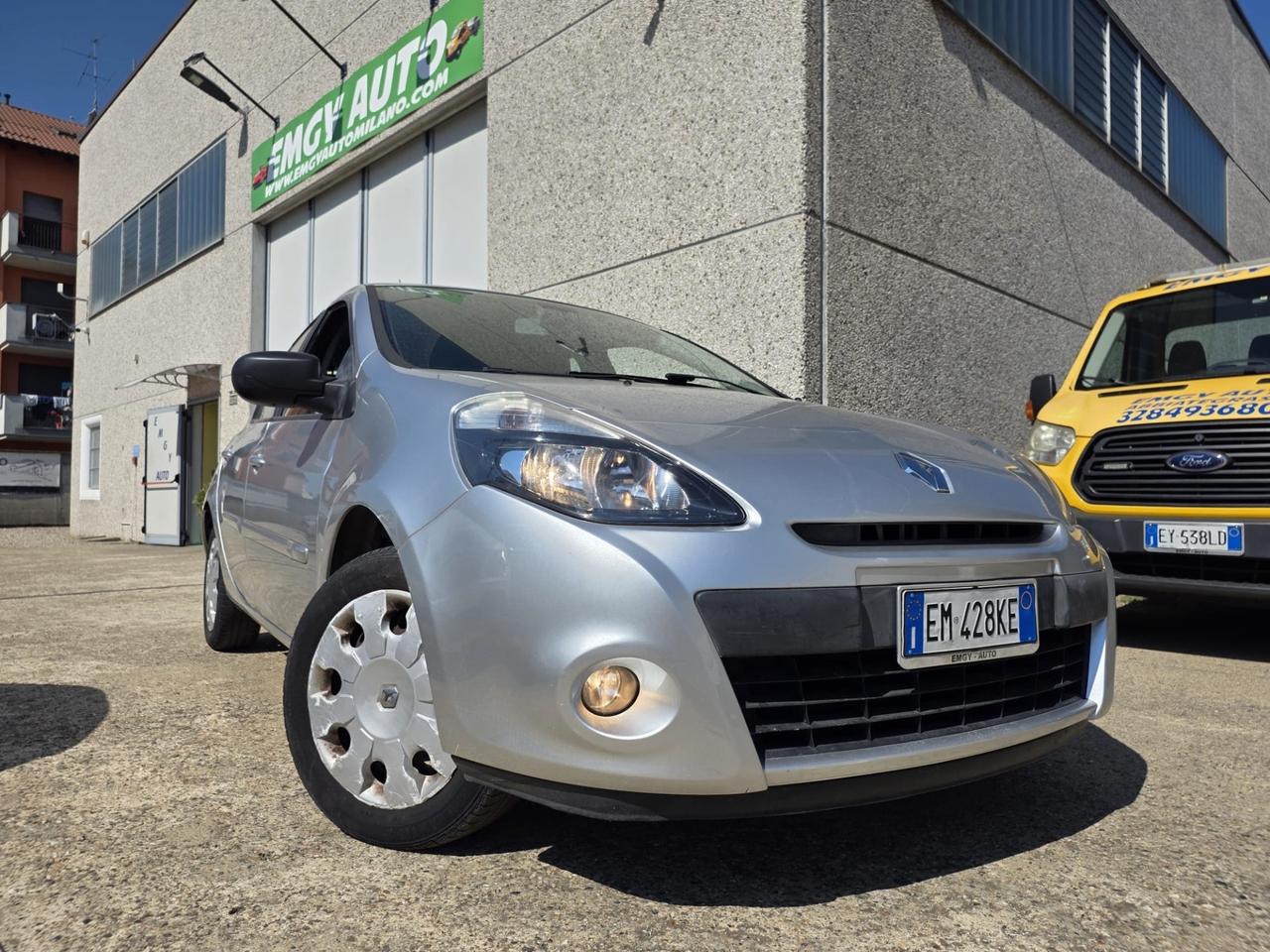 Renault Nuova Clio 1.2 16V 5 p. Euro 5 Neopatentati