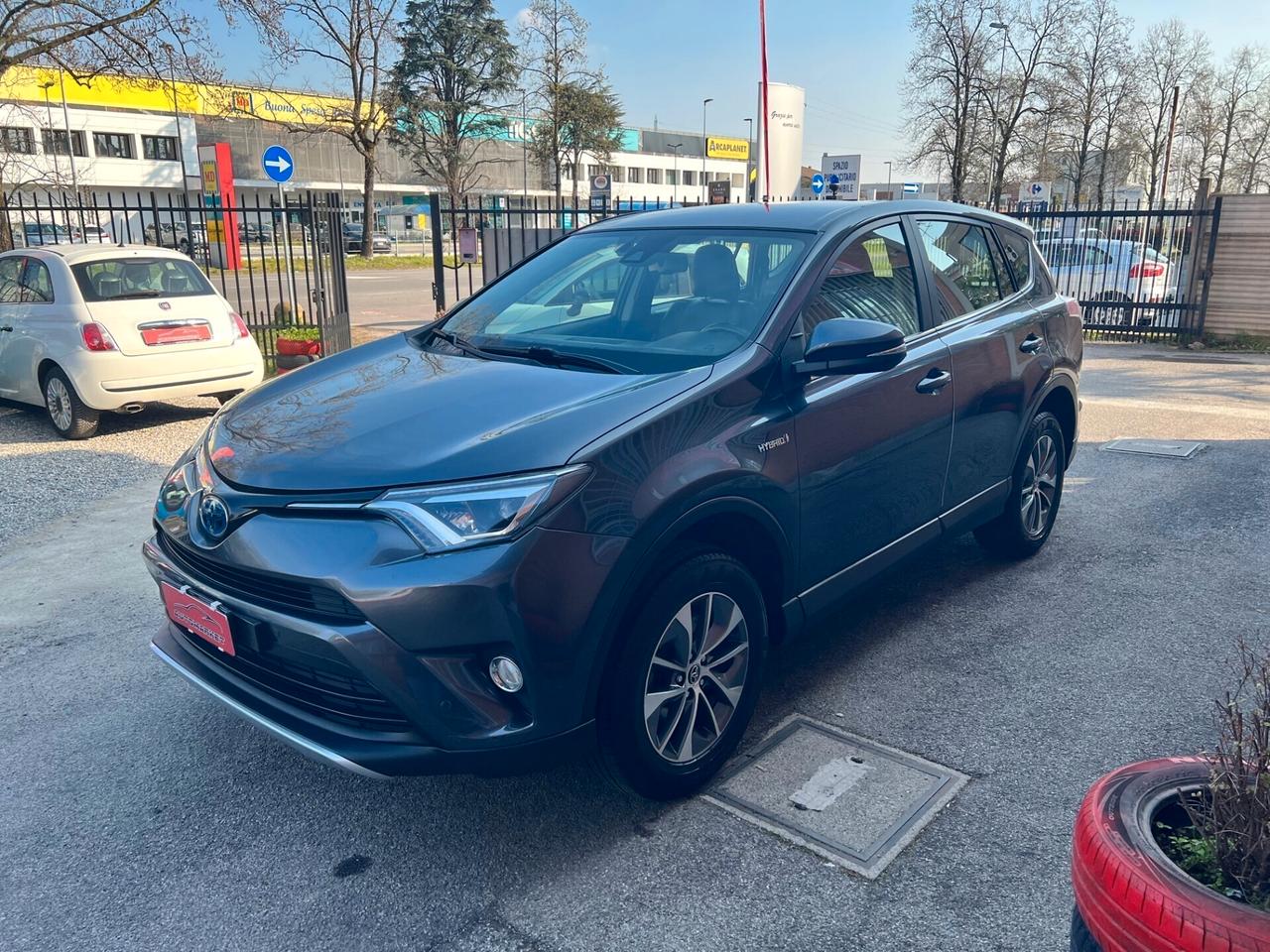 Toyota RAV 4 RAV4 2.5 Hybrid 2WD Style 197CV