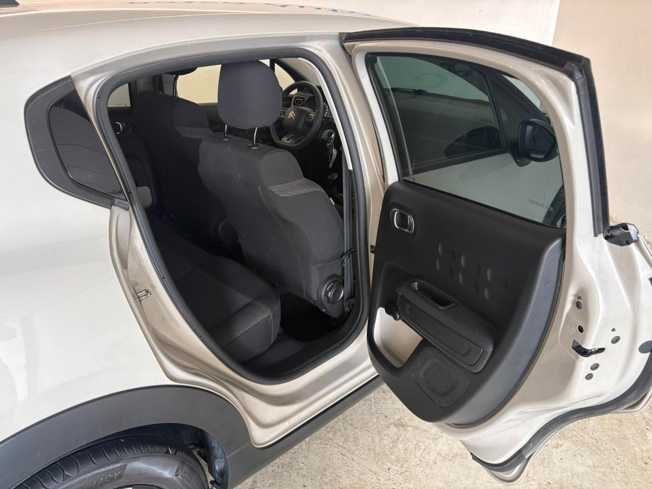 Citroen C3 1.2 puretech Shine Pack s&s 83cv