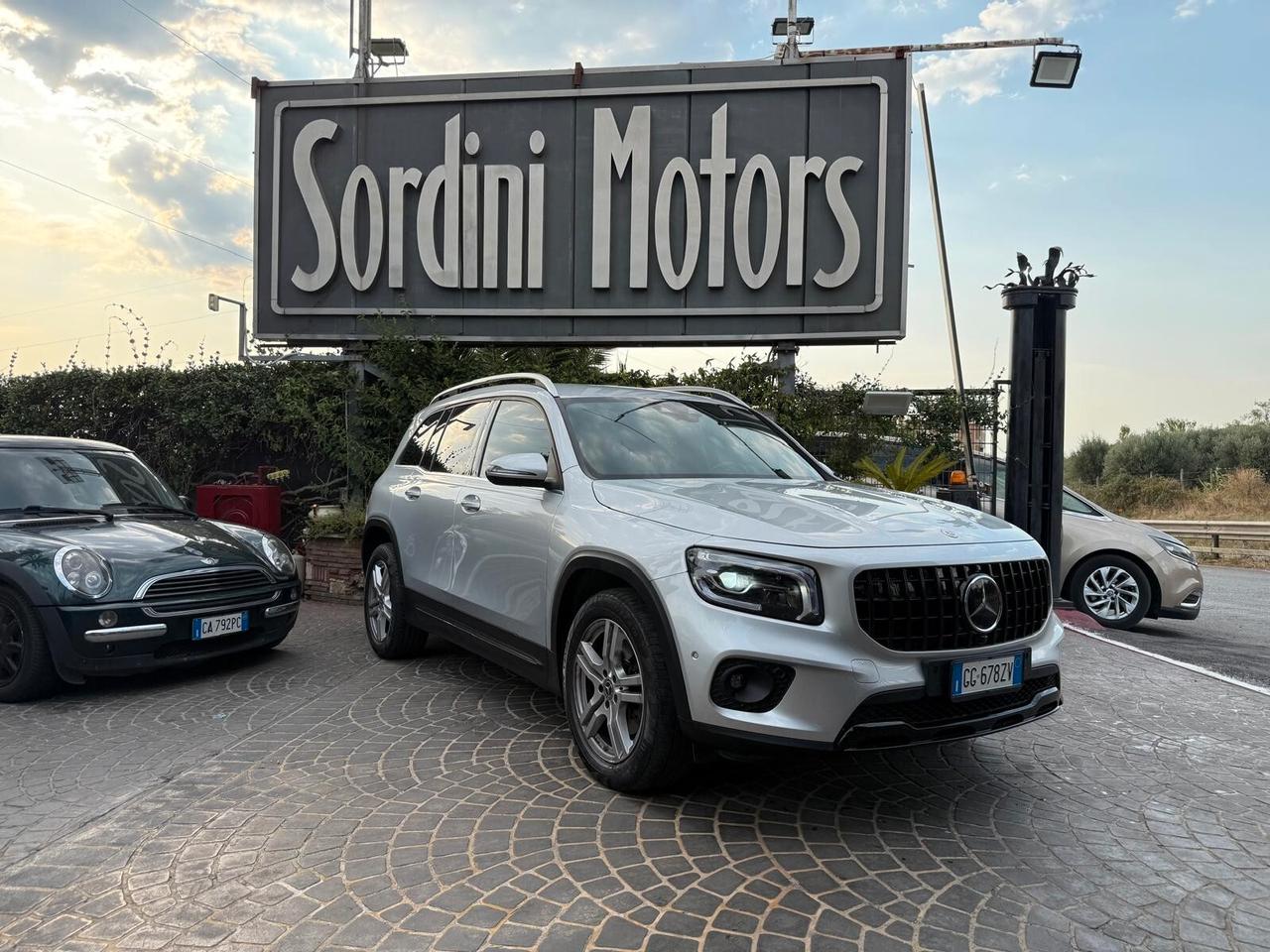 Mercedes-benz GLB 200 d Automatic Business