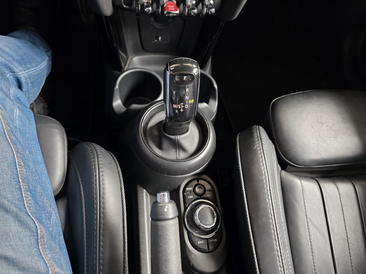 Mini 1.5 Cooper JCW Cabrio