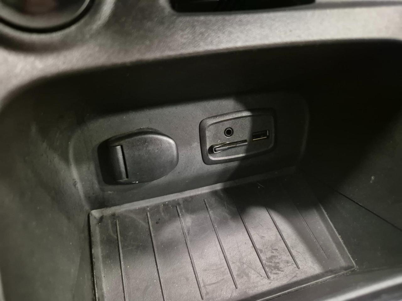 Renault Captur 1.5 dci Zen 90cv - NEOPATENTATI - UNIPROPRIETARIO - Cruise/Lim - Cam