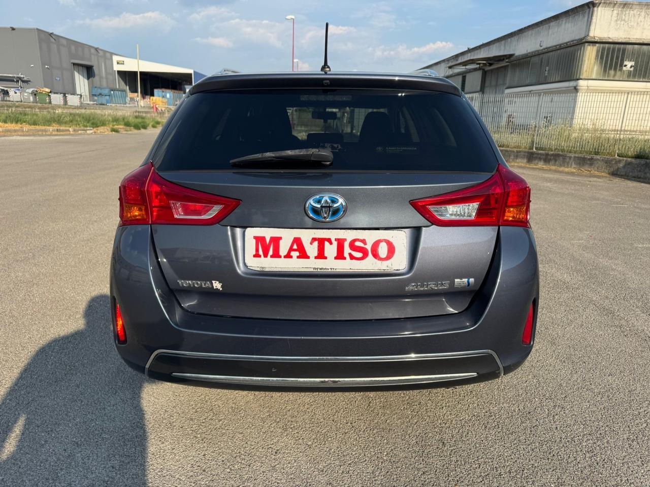 Toyota Auris 1.8 Hybrid. Cambio automatico