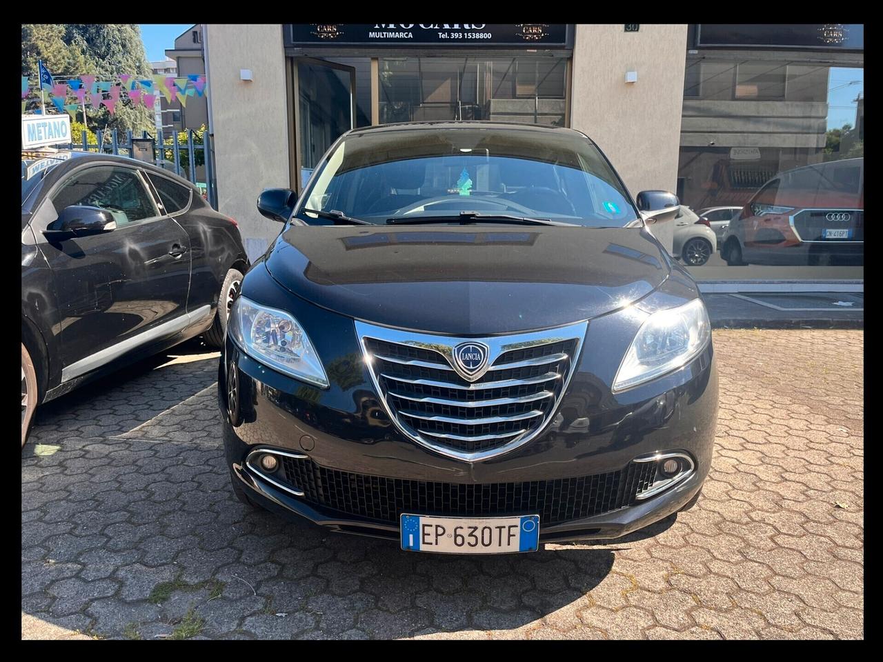 Lancia Ypsilon 0.9 TwinAir 85 CV 5 P Metano Ecochic Gold - 2013