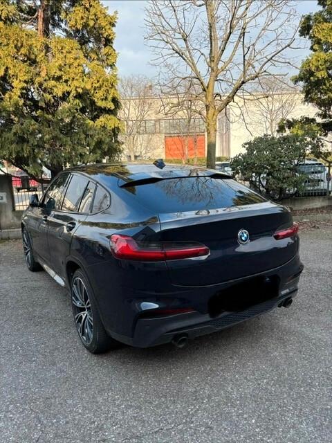Bmw X4 x drive auto M 90000 km-tagliandi bmw-unico proprietario-perfette condizioni