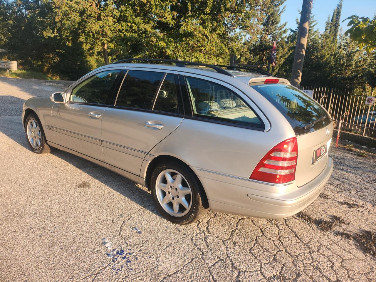 Mercedes-benz C 220 AUTOMATICO 122cv