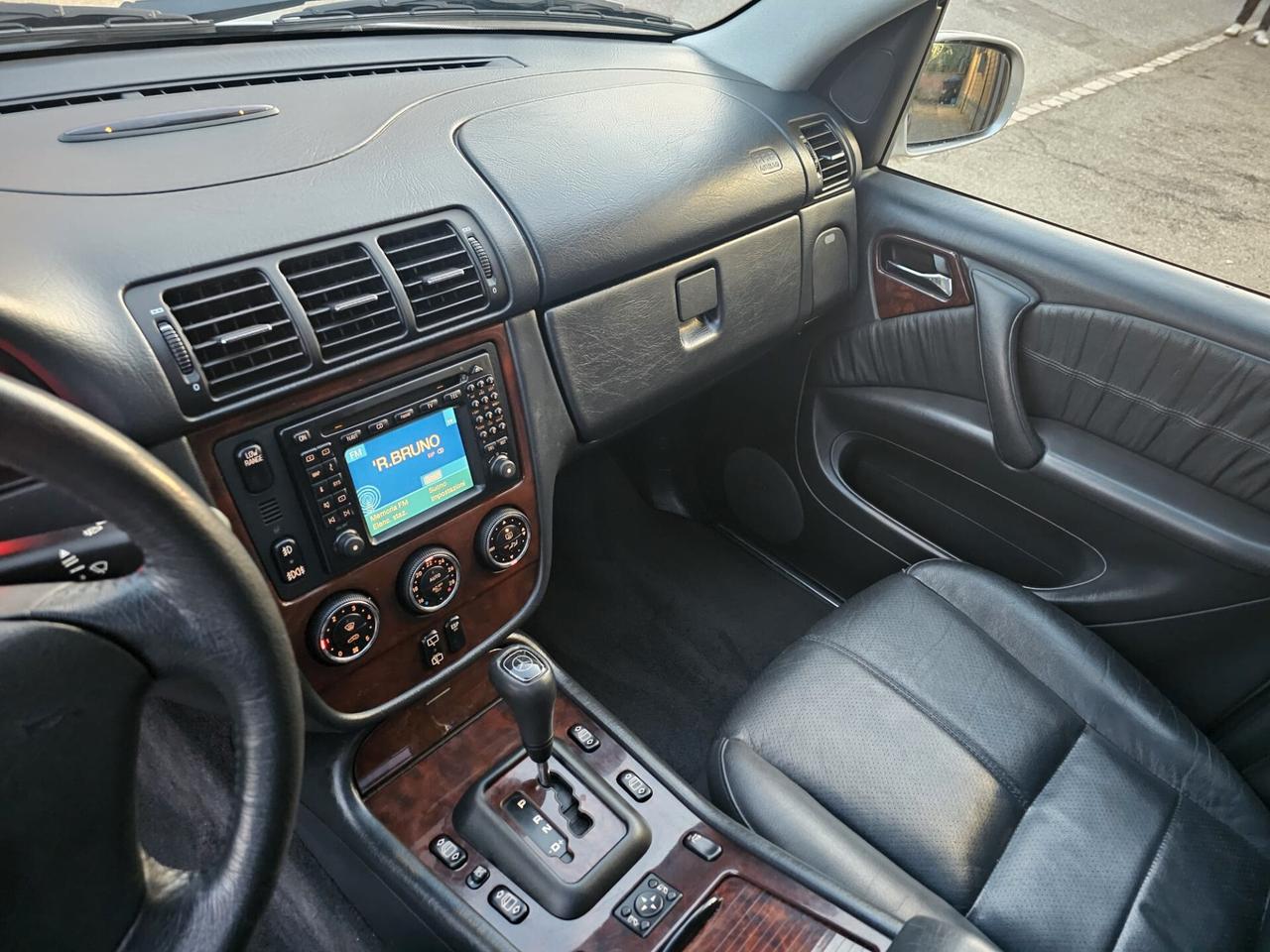 Mercedes-benz ML 270 CDI 163cv Aut*Pelle*Navi*Tetto*Xeno*Pdc*