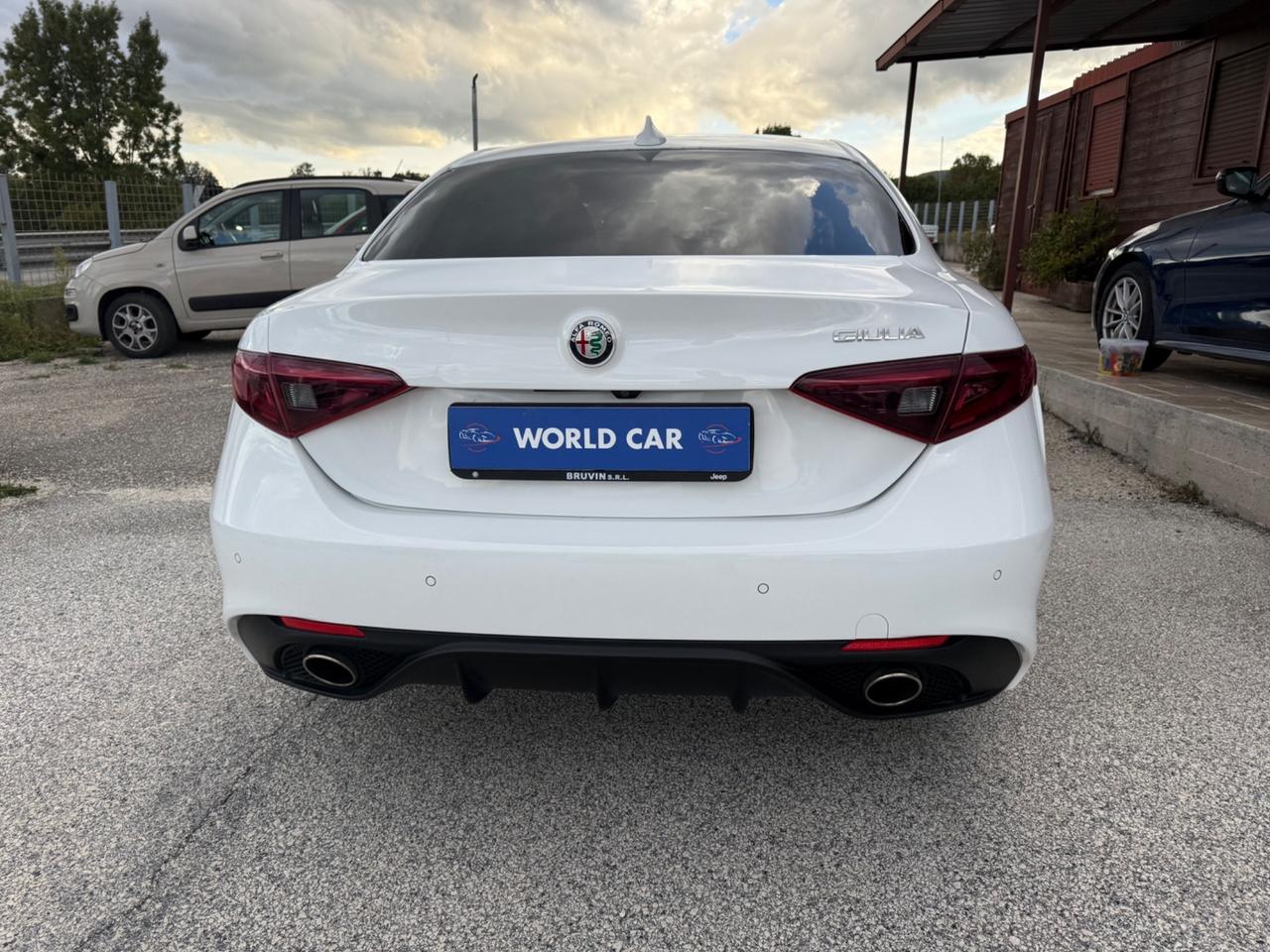 Alfa Romeo Giulia 2.2 Turbodiesel 180 CV AT8 Sport Edition
