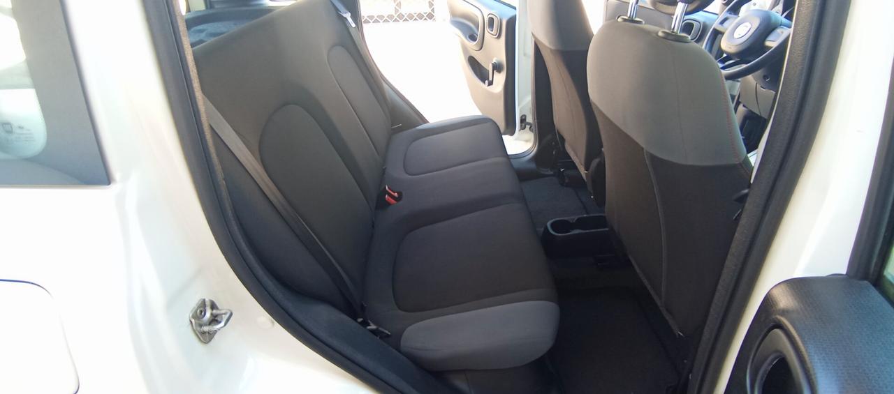 Fiat Panda 1.2i 69 CV - Garanzia-Neopatentati