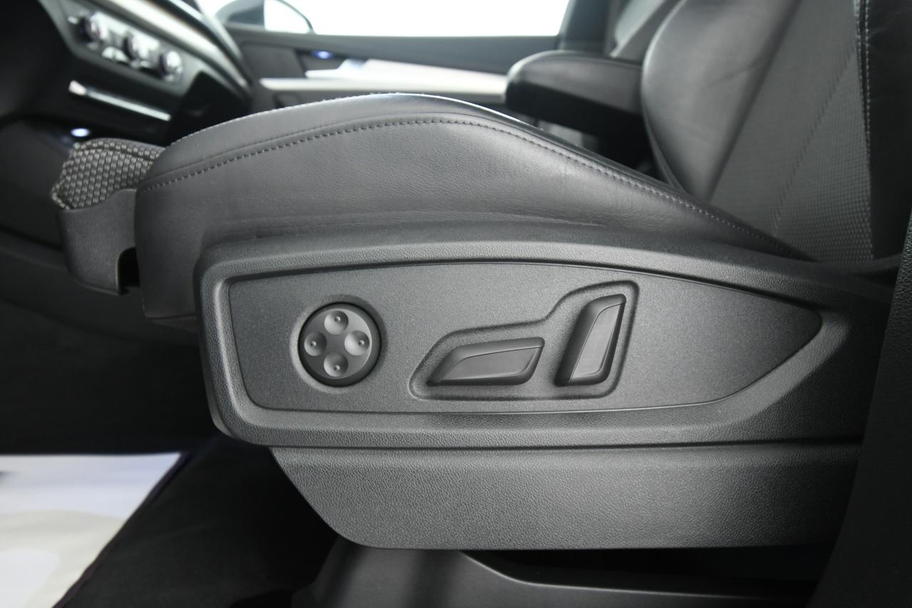 AUDI Q5 40 2.0 tdi Sport quattro 190cv ACC+MATRIX+GANCIO