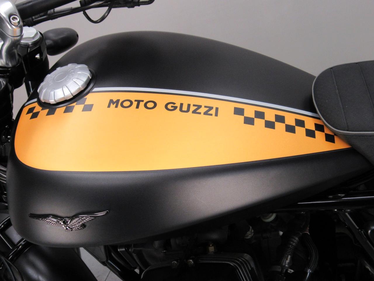 Moto Guzzi V9 ABS BOBBER
