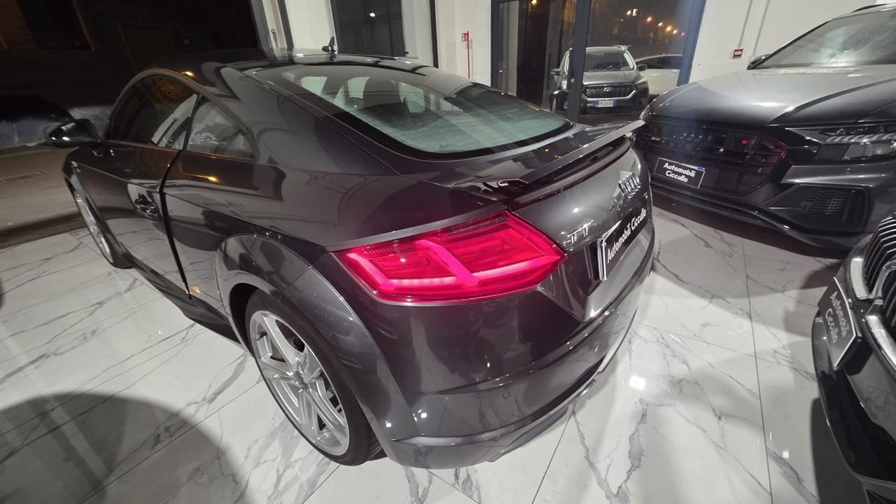 Audi TT Coupé 2.0 TDI ultra S line