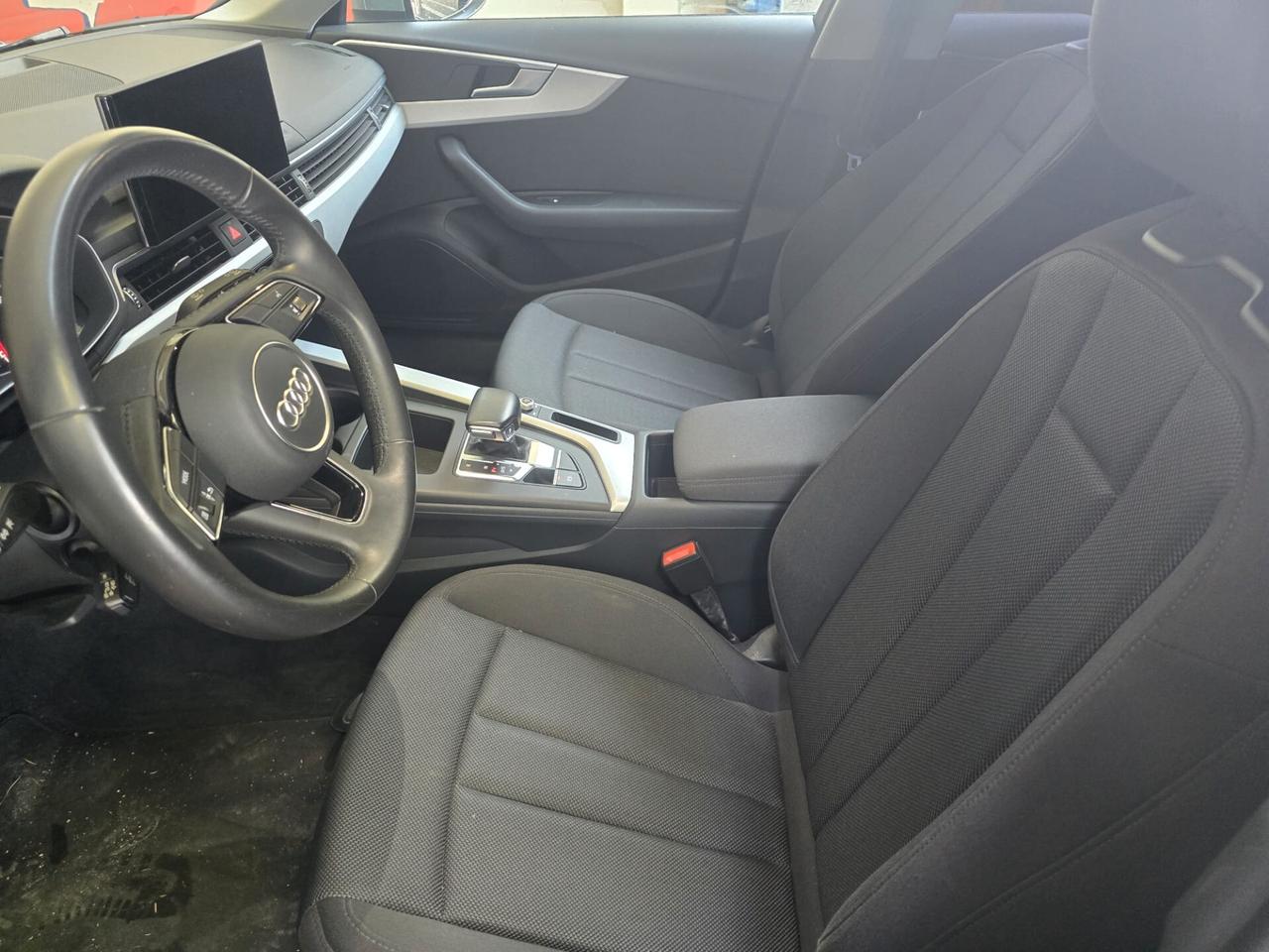 Audi A4 2.0 TDI 190 CV ultra S tronic Design