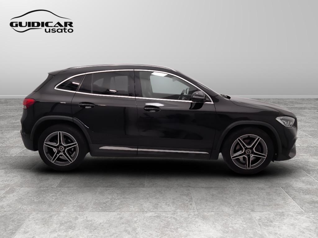 Mercedes-Benz GLA-H247 2020 - GLA 200 d Premium 4matic auto