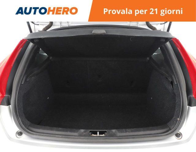 VOLVO V40 D2 Kinetic