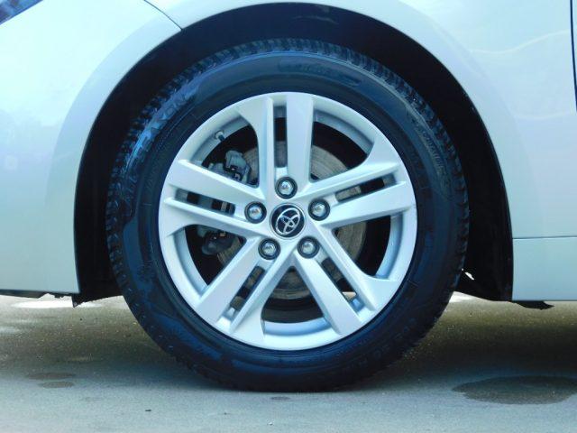 TOYOTA Corolla 1.8 Hybrid Business