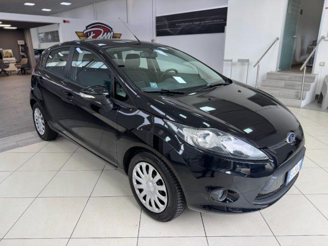 FORD Fiesta 1.4 TDCi 70CV 5 porte Titanium