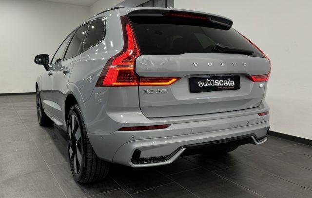 VOLVO XC60 T6 Plug-in hybrid AWD automatico Ultra Dark